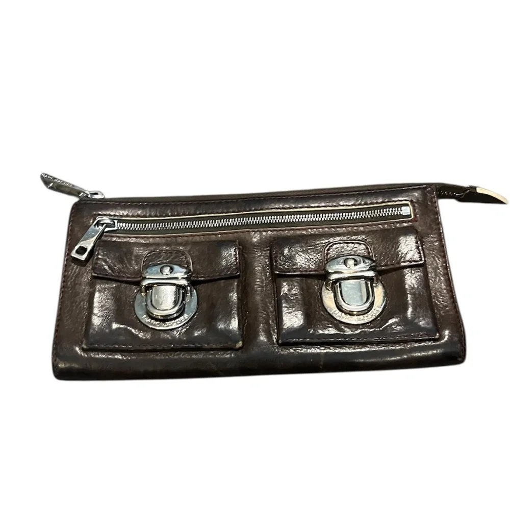 Vintage Marc Jacob’s‎ Brown Leather Buckle Clutch Wallet